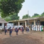 जि.प.प्राथमिक शाळा येथे येथे स्वातंत्र्य दिन साजरा करतानाचा क्षण १